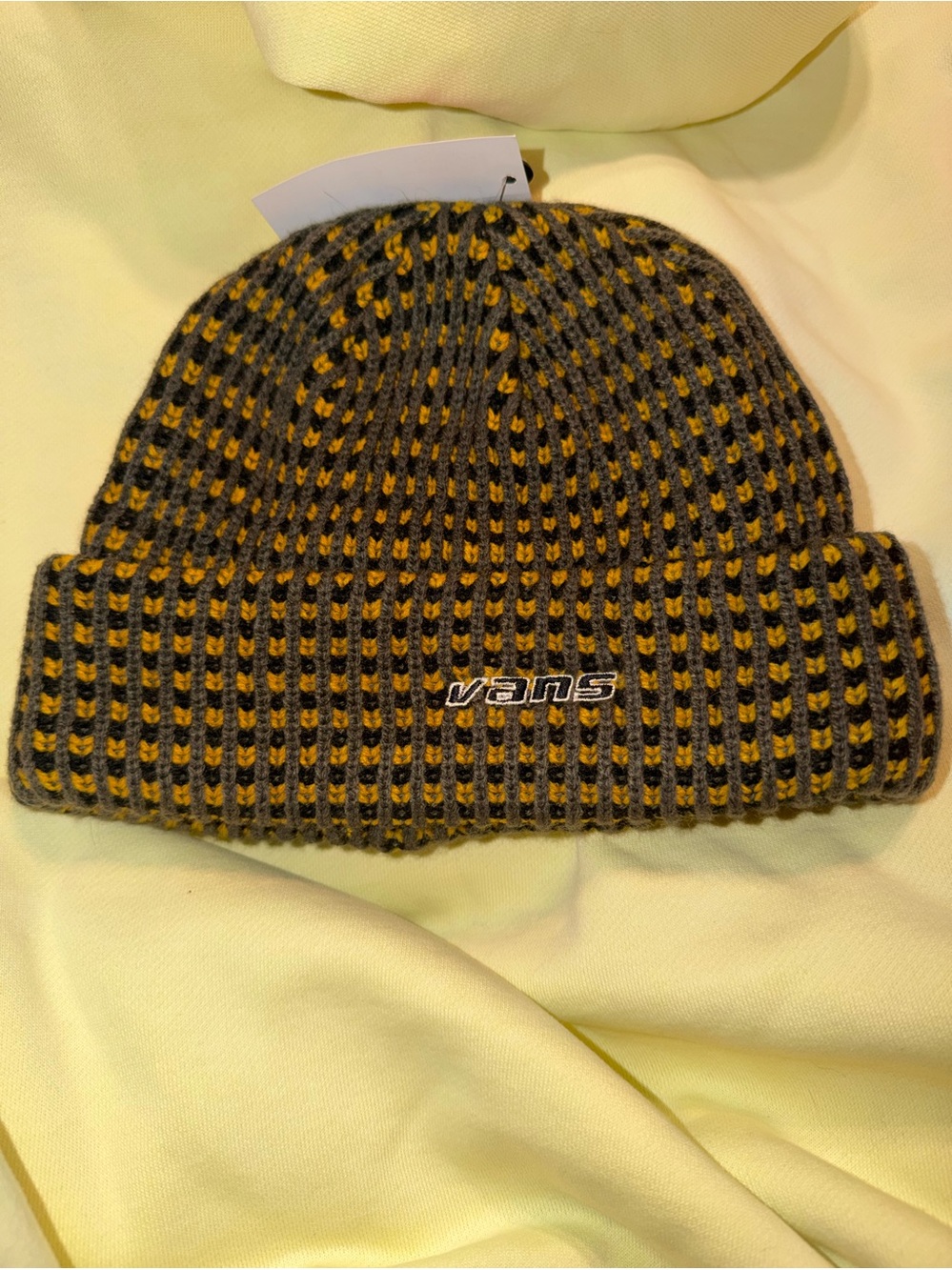 Vans Knit Beanie Crafton cuff beanie Nwt